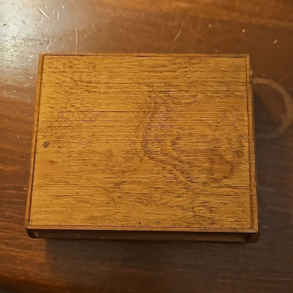 VTG 1980 Signed Floral Bow Handpainted Wood Jewelry Box - Picture 6 of 7